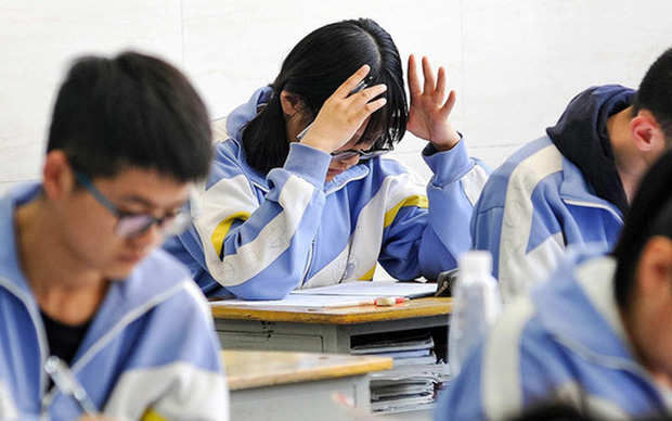Cách Điều Tra Học Sinh Ăn Trộm Tiền