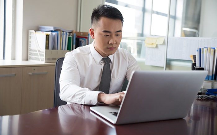 Thám tử Dầu Tiếng