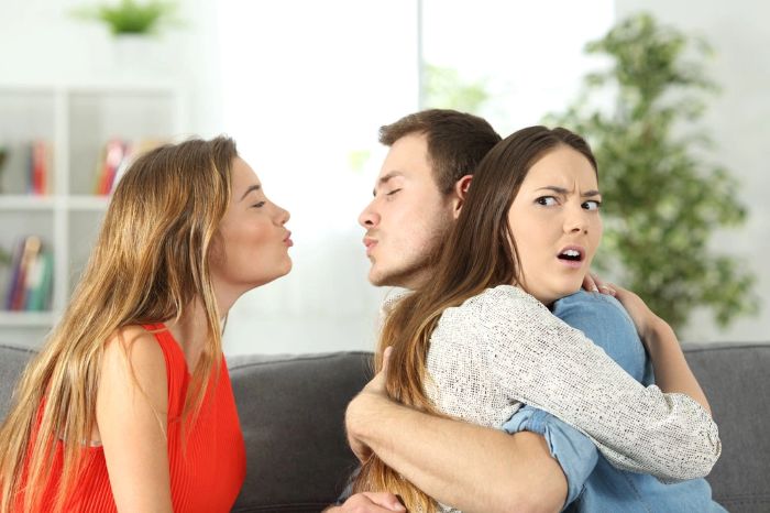 Ngoại Tình Có Theo Gen Không